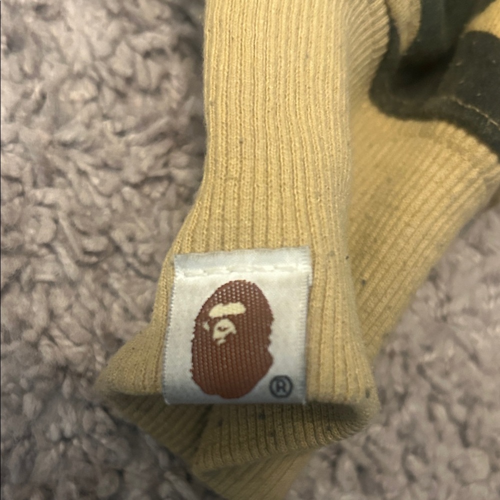 Bape Camouflage Shark Hoodie - Picture 5 of 5